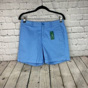 🆕 L.L Bean Favorite Fit Blue and White Pattern Chino Shorts Size 4